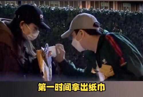 红领巾网吃瓜,揭秘娱乐圈幕后真相